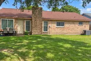 5001 Crestway Dr, La Porte, TX 77571 - Photo 17