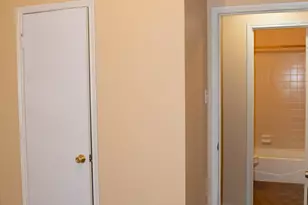 4826 Redfish Reef Dr, Bacliff, TX 77518 - Photo 15