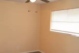 4826 Redfish Reef Dr, Bacliff, TX 77518 - Photo 17
