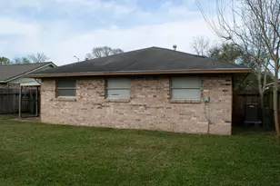 4826 Redfish Reef Dr, Bacliff, TX 77518 - Photo 29