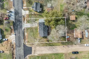 500 N Banks St, Caldwell, TX 77836 - Photo 23