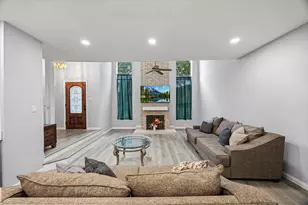 664 N Eldridge Pkwy, Houston, TX 77079 - Photo 11