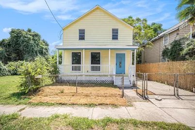 3207 Avenue M, Galveston, TX 77550 - Photo 1