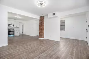 3207 Avenue M, Galveston, TX 77550 - Photo 9