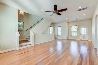 1902 Fletcher Street, Houston, TX 77009 - Photo 11