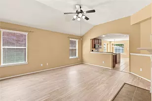 5923 Deleon Trail Dr, Spring, TX 77379 - Photo 5