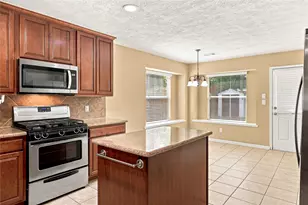 5923 Deleon Trail Dr, Spring, TX 77379 - Photo 9