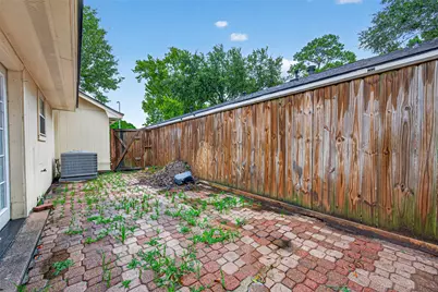 10419 Appleridge Drive, Houston, TX 77070 - Photo 35