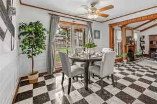 2401 Briar Oaks Dr, Bryan, TX 77802 - Photo 9