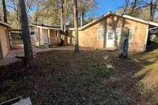 3046 River Bend Ln, Sealy, TX 77474 - Photo 3