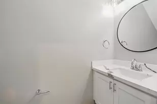 4719 Mallow St, Houston, TX 77033 - Photo 17