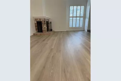 1025 Fountain View Drive, Houston, TX 77057 - Photo 5