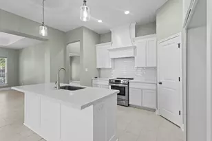 790 Bridgeview, Bridge City, TX 77611 - Photo 11