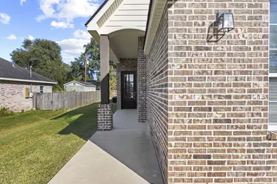790 Bridgeview, Bridge City, TX 77611 - Photo 3