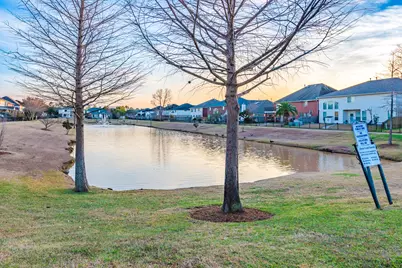 12522 E Nantucket Road, Sugar Land, TX 77478 - Photo 9