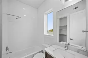 616 Roy St, Houston, TX 77007 - Photo 17
