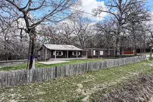 326 Thomas Ln, Trinity, TX 75862 - Photo 19