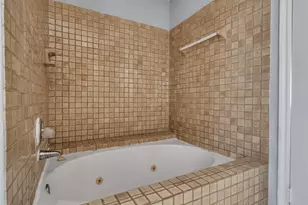 10919 Pigeonwood Dr, Houston, TX 77089 - Photo 27