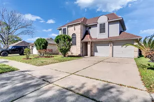 10919 Pigeonwood Dr, Houston, TX 77089 - Photo 3