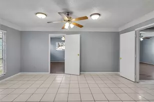 10919 Pigeonwood Dr, Houston, TX 77089 - Photo 15