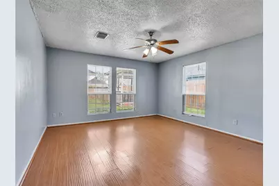 10919 Pigeonwood Drive, Houston, TX 77089 - Photo 19