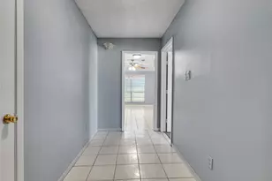 10919 Pigeonwood Dr, Houston, TX 77089 - Photo 21