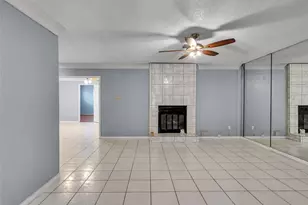 10919 Pigeonwood Dr, Houston, TX 77089 - Photo 7