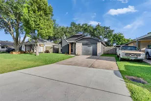 2613 7th Ave N, Texas City, TX 77590 - Photo 37