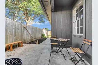2613 7th Avenue N, Texas City, TX 77590 - Photo 25