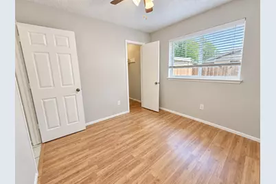 662 Fair Oak Drive, Stafford, TX 77477 - Photo 13