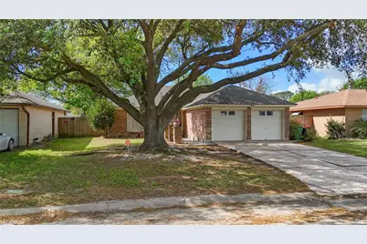 2205 Buchanan Drive, Baytown, TX 77520 - Photo 3