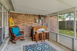 2205 Buchanan Dr, Baytown, TX 77520 - Photo 27