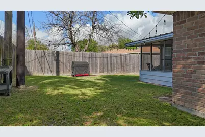 2205 Buchanan Drive, Baytown, TX 77520 - Photo 29