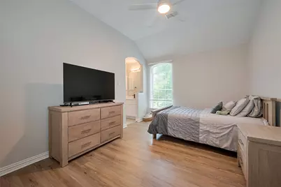 66 Marquise Oaks Place, The Woodlands, TX 77382 - Photo 25