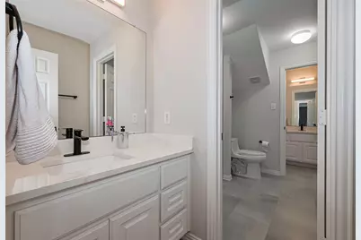66 Marquise Oaks Place, The Woodlands, TX 77382 - Photo 27