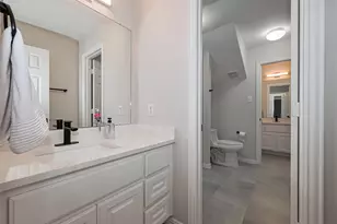 66 Marquise Oaks Pl, The Woodlands, TX 77382 - Photo 27