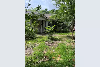 6814 Evans St, Houston, TX 77061 - Photo 9