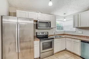 7010 Foxmont Ln, Humble, TX 77338 - Photo 7