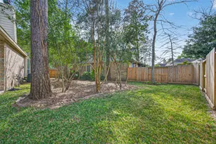 22 W Windsor Hills Cir, Conroe, TX 77384 - Photo 25