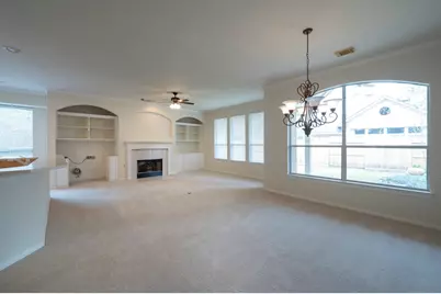 22 W Windsor Hills Circle, Conroe, TX 77384 - Photo 5