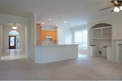 22 W Windsor Hills Circle, Conroe, TX 77384 - Photo 7