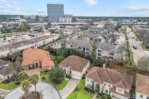 15611 Lake Iris Dr, Houston, TX 77070 - Photo 5