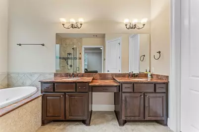 15611 Lake Iris Drive, Houston, TX 77070 - Photo 37