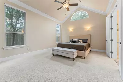 15611 Lake Iris Drive, Houston, TX 77070 - Photo 33