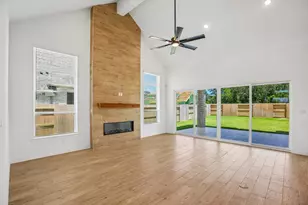 12222 Jacob Ln, Mont Belvieu, TX 77580 - Photo 5