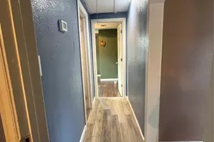 309 Aycock St, Clute, TX 77531 - Photo 5