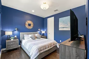 1156 W 19th St, Houston, TX 77008 - Photo 5