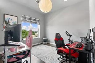 1156 W 19th St, Houston, TX 77008 - Photo 27