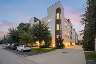 1156 W 19th St, Houston, TX 77008 - Photo 1