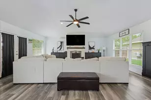 528 Belmont Dr, Friendswood, TX 77546 - Photo 7